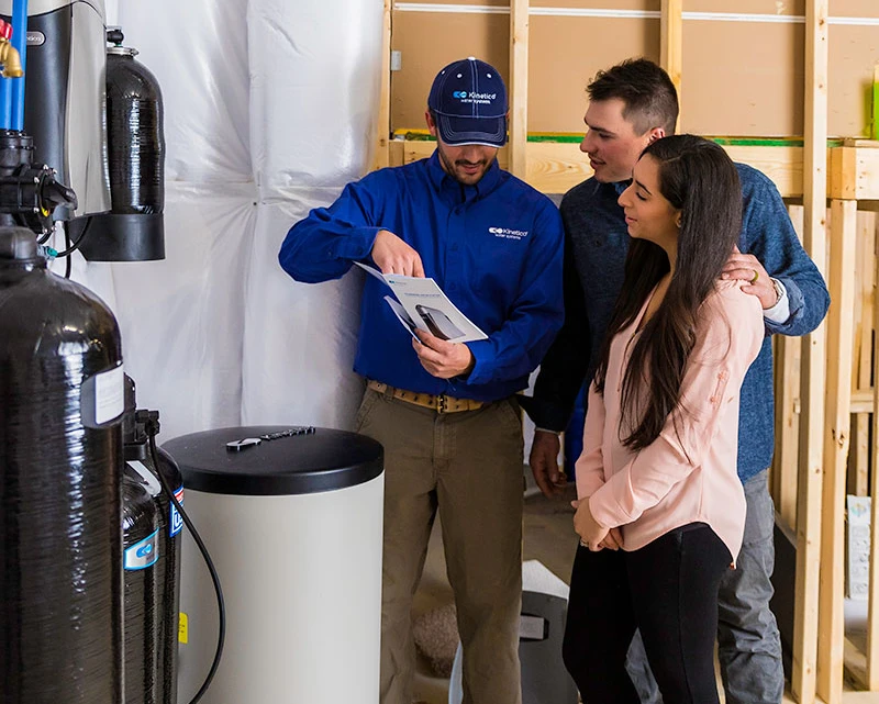 Technician_Showing_Options_to_Couple - COH