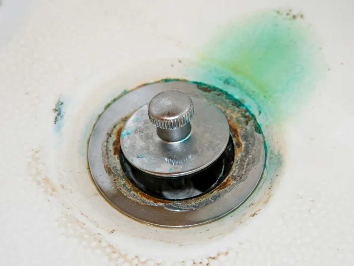 Blue-Green Stains Causes, Signs, and Solutions